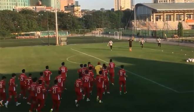 ĐT Việt Nam tranh vàng AFF Cup: HLV Park Hang Seo &#34;nhăn mặt&#34; vì 3 SAO - 1