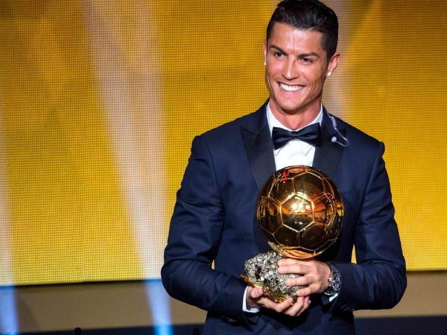 Ronaldo quyết ẵm Quả bóng Vàng thứ 6: Chỉ có Messi xứng ”địch thủ” 10 năm