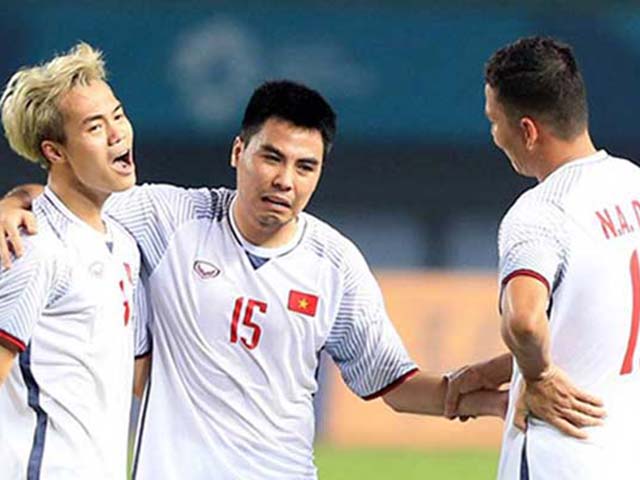 Ai là người hùng bí ẩn ở ĐT Việt Nam khiến báo quốc tế nể phục ở AFF Cup?