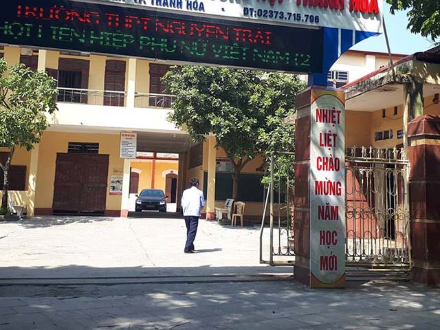 Thu hồi quyết định đuổi học 7 học sinh vì nói xấu thầy cô trên facebook - 1