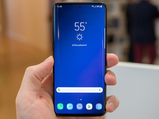 Galaxy S10 sẽ bỏ máy quét mống mắt