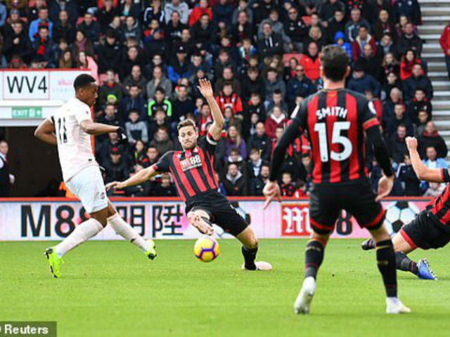 Bournemouth - MU: Bùng nổ màn ngược dòng phút bù giờ