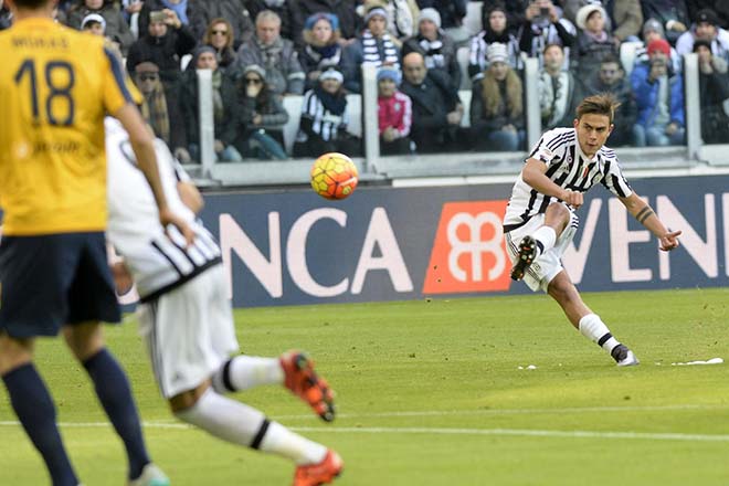 Chấn động Juventus: “Vua” Ronaldo hậm hực “Hoàng tử” Dybala vì lý do sốc - 1