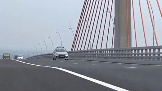 Cầu Bạch Đằng lún, võng: Bộ GTVT yêu cầu kiểm tra chất lượng thi công - 1