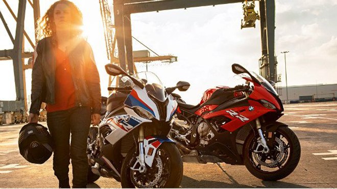 Siêu &#34;cá mập&#34; 2019 BMW S1000RR hoàn toàn mới chính thức ra mắt - 1