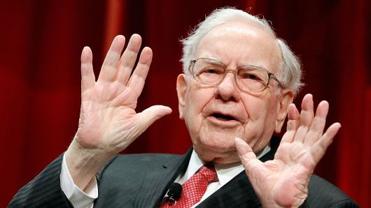 Apple đánh bay 4 tỷ USD của tỷ phú Warren Buffett chỉ trong 1 ngày - 1