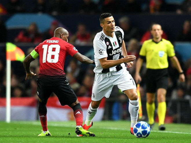Juventus - MU: Ronaldo quyền uy cứu nguy &#34;Quỷ đỏ&#34; - 1