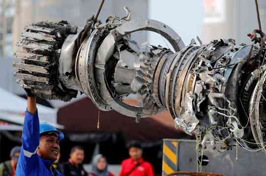 Máy bay Lion Air rơi sau khi thay thiết bị cảm biến quan trọng - 1