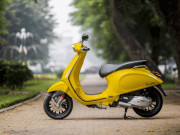 Thế giới xe - Mê mẩn trước Vespa Sprint vàng nhám, đẹp lung linh vừa lên kệ