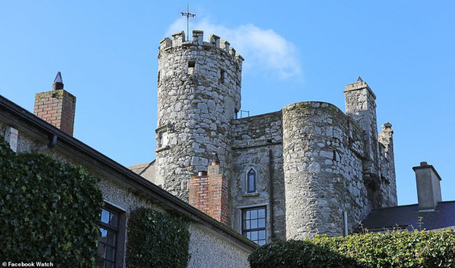 Nằm ở trung tâm thành phố Ardee, Ireland, lâu đài Hatch&#39;s Castle được xây dựng bởi những người Norman khi họ xâm chiếm Ireland vào năm 1167.