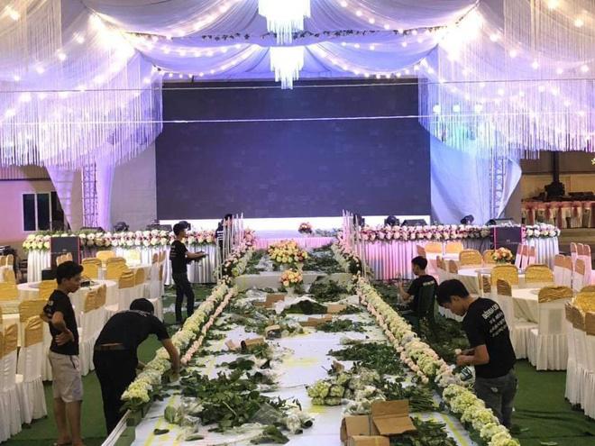 Đám cưới “khủng” ở Vĩnh Phúc, tiền dựng rạp đã mất gần 1 tỷ đồng - 1