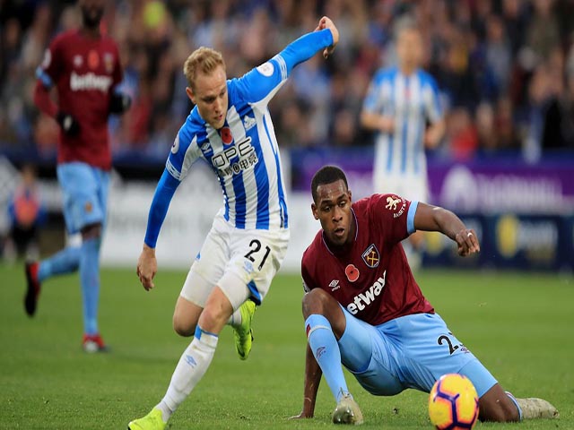 Video, kết quả bóng đá Huddersfield - West Ham: Người hùng cứu nguy sai lầm 6 phút