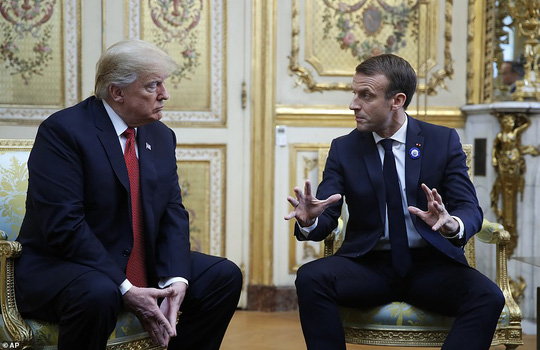 Giải mã phản ứng của ông Trump khi ông Macron vỗ đầu gối - 4