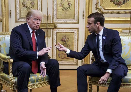 Giải mã phản ứng của ông Trump khi ông Macron vỗ đầu gối - 9