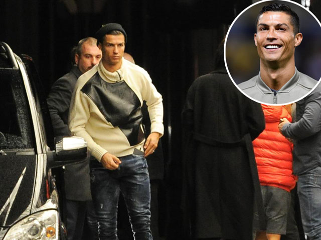Ronaldo bùng nổ Juventus: Bất ngờ tới London, trổ tài cứu nguy bồ xinh