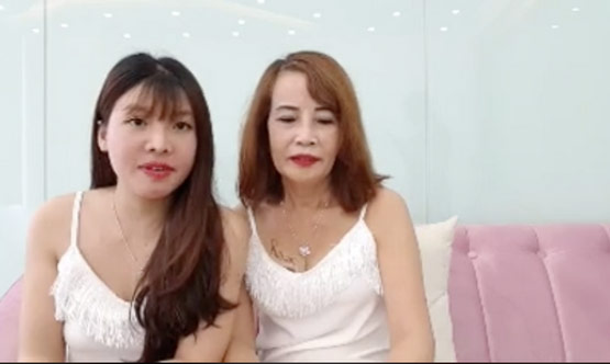 Cô dâu 62 tuổi cùng &#34;Thị Nở tái sinh&#34; livestream tiết lộ tin sốc - 3