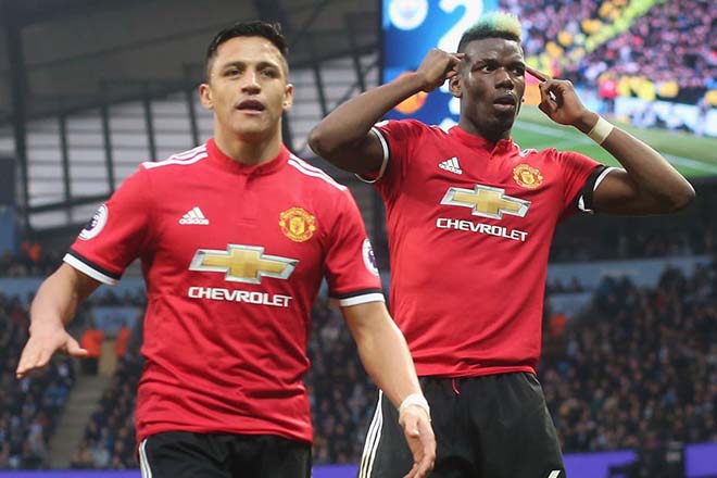 Điên rồ MU: Vô địch trả lương Ngoại hạng Anh, Pogba - Sanchez không xứng - 2