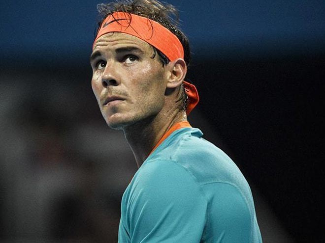 Tin thể thao HOT 16/11: Federer không bận tâm về siêu kỷ lục - 1