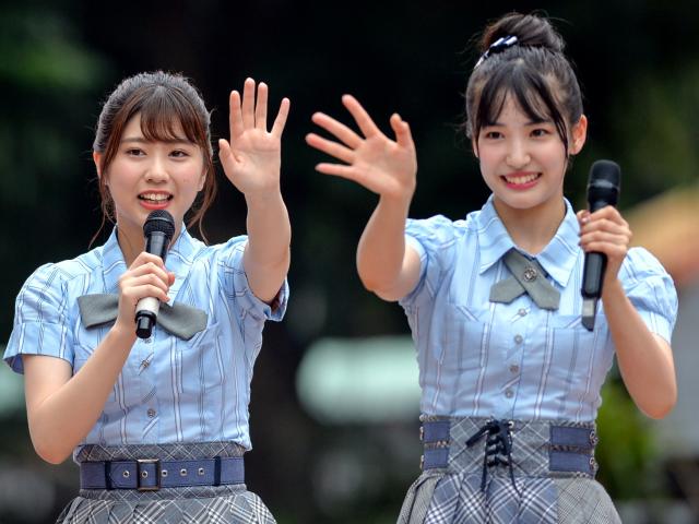 Nhóm nhạc ”thánh nữ” Nhật Bản khiến phố đi bộ Hà Nội tắc nghẽn