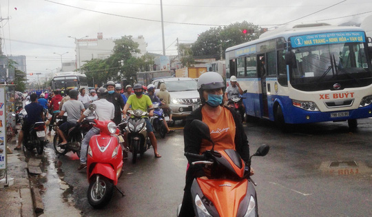 Đã có đến 14 người chết do sạt lở núi, sập nhà ở Nha Trang - 3