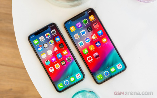 Apple &#34;sốc&#34; nặng vì doanh số bán iPhone 2018 giảm - 1