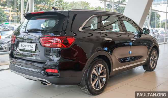 Ảnh thực tế Kia Sorento 2019 bản nâng cấp, giá tương đương 950 triệu đồng - 4