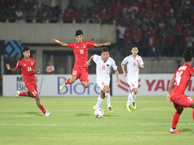 Khốc liệt AFF Cup: Việt Nam hàng thủ số 1, Thái Lan sút 17 ghi 11 bàn