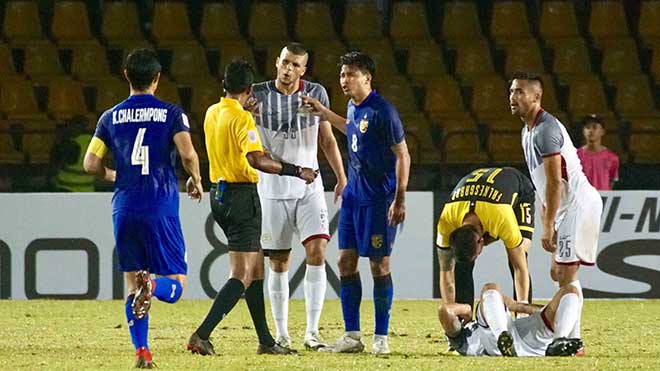 Siêu trung vệ giá 21,5 tỷ ở AFF Cup từng khoác áo đội bóng bầu Hiển - 2