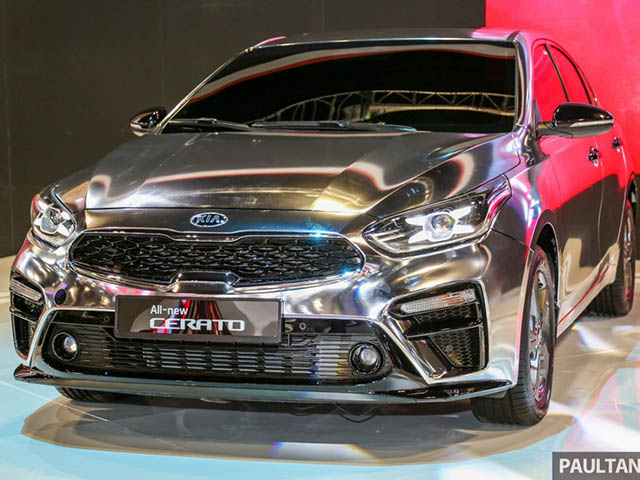 Kia Cerato 2019 ”độc đáo” với lớp sơn mạ chrome sáng bóng