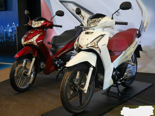 Sở hữu 2019 Honda Wave 125i với động cơ bền bỉ, tiết kiệm xăng thực sự là mơ ước của không ít người thu nhập bình dân.