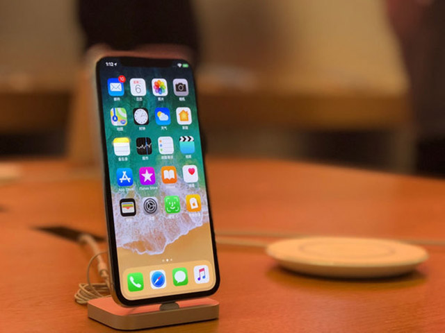 Tin HOT: iPhone X sắp tái xuất sau vài tháng bị khai tử, giá hấp dẫn hơn?