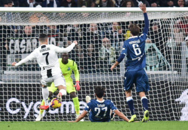 Juventus - SPAL: Ronaldo nhảy múa, định đoạt chớp nhoáng - 1