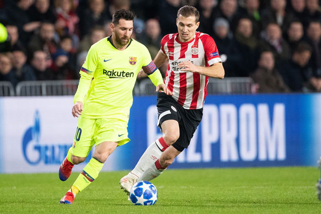 PSV - Barcelona: Nguy hiểm rình rập, thiên tài Messi ra tay - 1