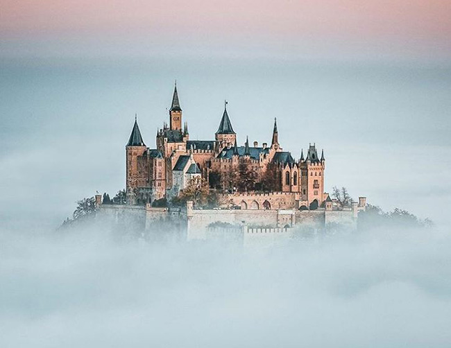 Điều đầu tiên bạn nên biết về Đức là nó có rất nhiều lâu đài đẹp tuyệt vời.