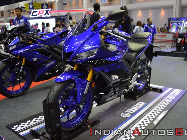 Ảnh thực tế Yamaha YZF-R3 2019 ”đẹp ngút ngàn” trong màu xanh Racing Blue