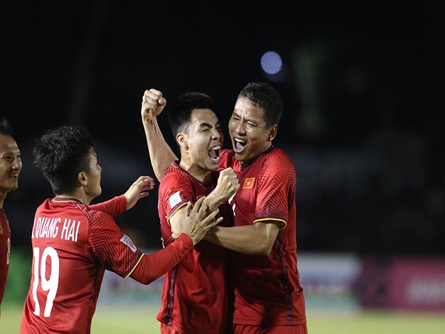 Kịch bản đau tim: Việt Nam thắng Philippines 2-1 vẫn có thể bị loại ra sao?
