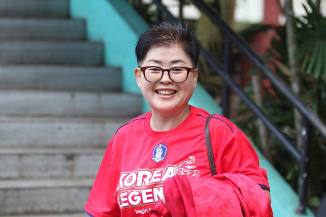 Fan Hàn Quốc mê HLV Park Hang Seo, đến Bacolod cổ vũ Việt Nam - 1