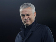 Bóng đá - MU 3 trận không thắng: Mourinho gào thét, đổ thừa cho... &quot;chó điên&quot;