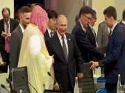 Thế giới - Nga giải thích màn “đập tay cao” của Putin với thái tử Ả Rập Saudi