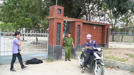 Nóng 24h qua: Bí thư Sóc Sơn tiết lộ chuyện “nhận đủ gạch đá xây nhà 20 tầng” - 2