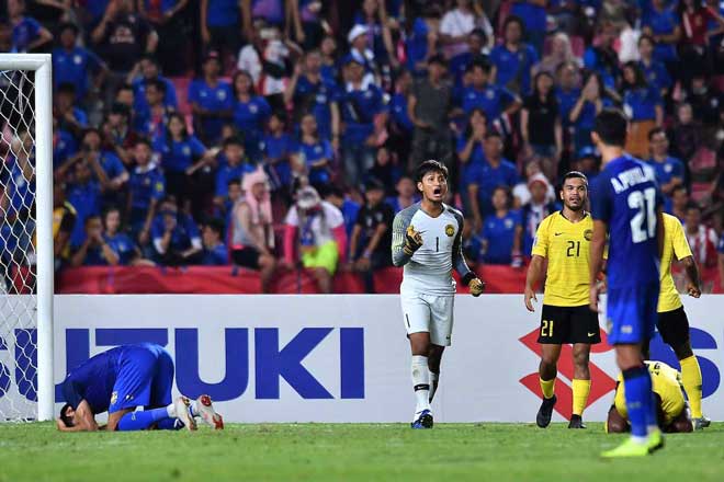 Siêu HLV World Cup của Thái Lan ôm hận vì &#34;ác mộng&#34; Suarez & ám ảnh 11m - 1