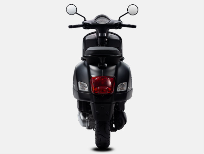 Đánh giá Vespa GTS Notte: Vẻ đẹp huyền bí, đẳng cấp sang chảnh - 4