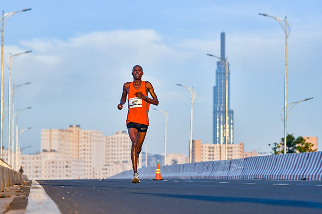 Sôi động giải Marathon quốc tế TP. Hồ Chí Minh Techcombank 2018 thu hút giới trẻ - 1