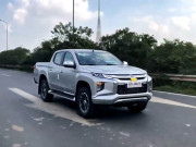 Tin tức ô tô - Lộ hình ảnh chạy thử Mitsubishi Triton 2019 tại Việt Nam