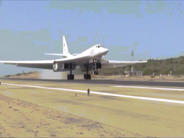 “Thiên nga trắng” Tu-160 Nga vượt 10.000km đến “hỗ trợ người bạn” Venezuela
