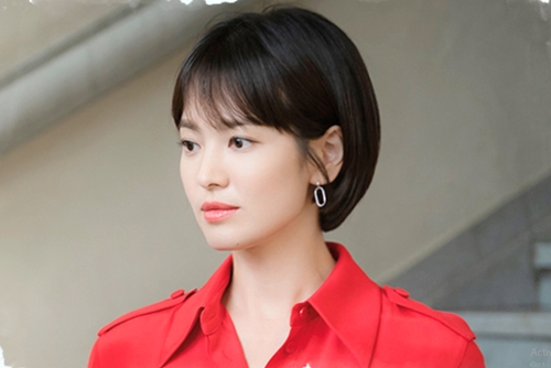 Bóc giá hàng hiệu của &#34;tiểu thư vọng tộc&#34; Song Hye Kyo - 1