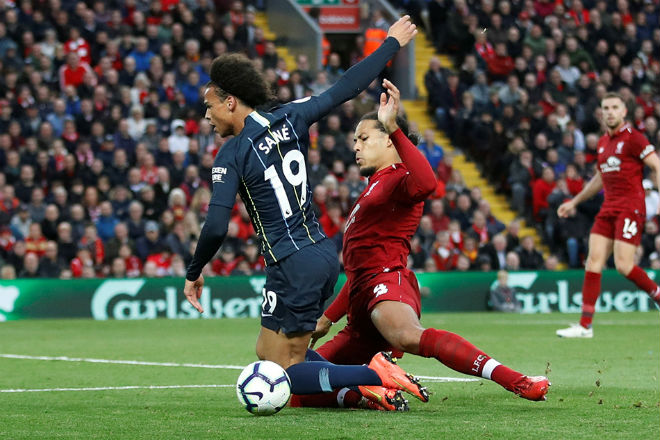 Lộ danh tính &#34;Vua áo đen&#34; Liverpool - MU: Thành Manchester sướng thầm - 2