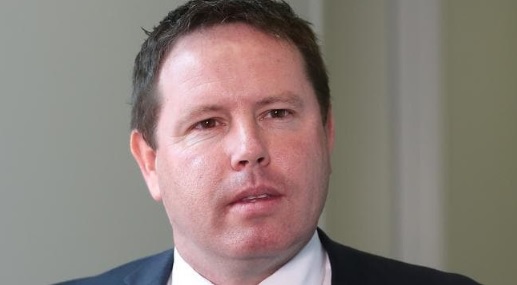 Chính trị gia Úc điêu đứng vì “bồ nhí” trẻ đẹp - 1
