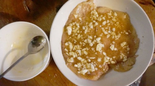 Gà chiên theo cách này vừa mềm thơm lại đậm đà - 4