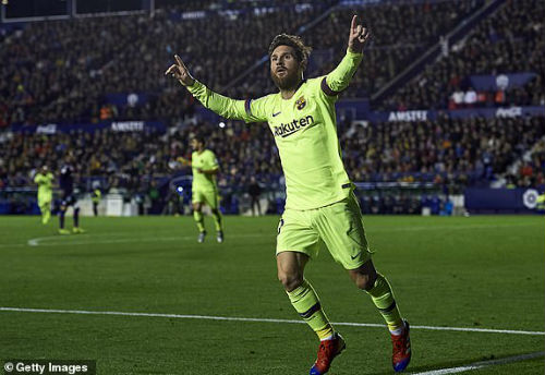 Chi tiết Levante - Barcelona: Pique từ hậu vệ hóa siêu tiền đạo (KT) - 7